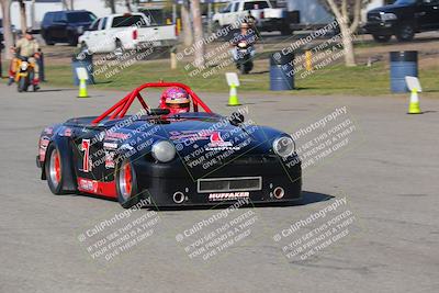 media/Feb-20-2022-Cal Club SCCA Super Tour (Sun) [[acf328f404]]/Group 2/Grid and Straight/